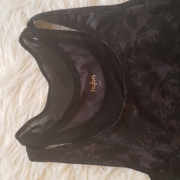 Hyba Activewear top - Picture 3 of 7